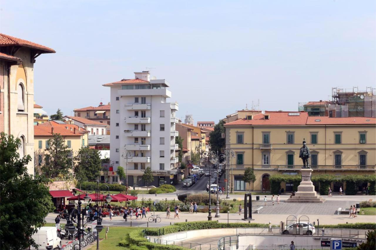Guest House Web Room Pisa Bagian luar foto